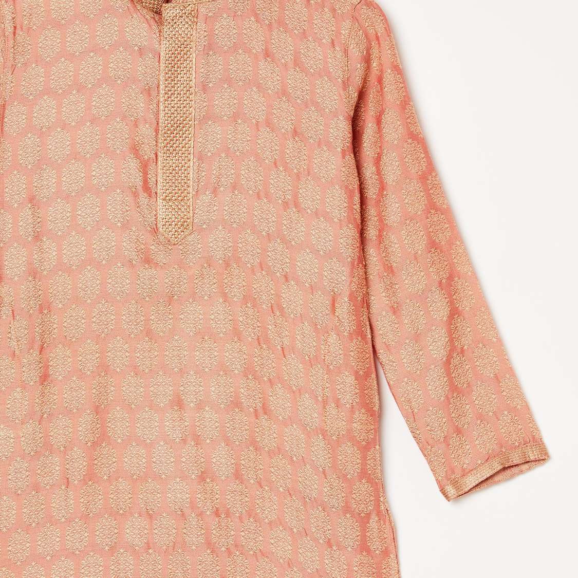 MANYAVAR Boys Jacquard Pattern Kurta with Pyjama