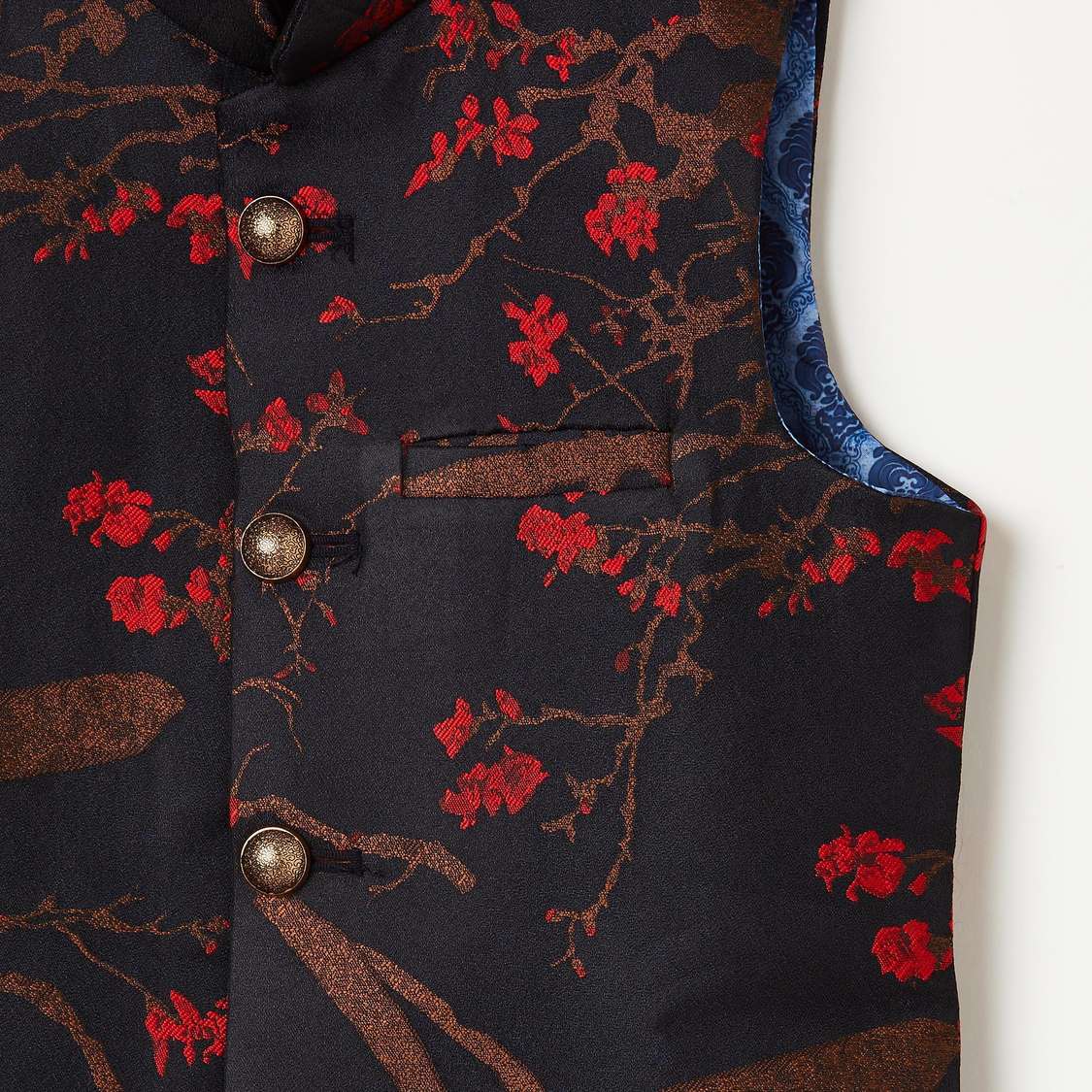 MANYAVAR Boys Solid Kurta with Pyjamas and Nehru Jacket
