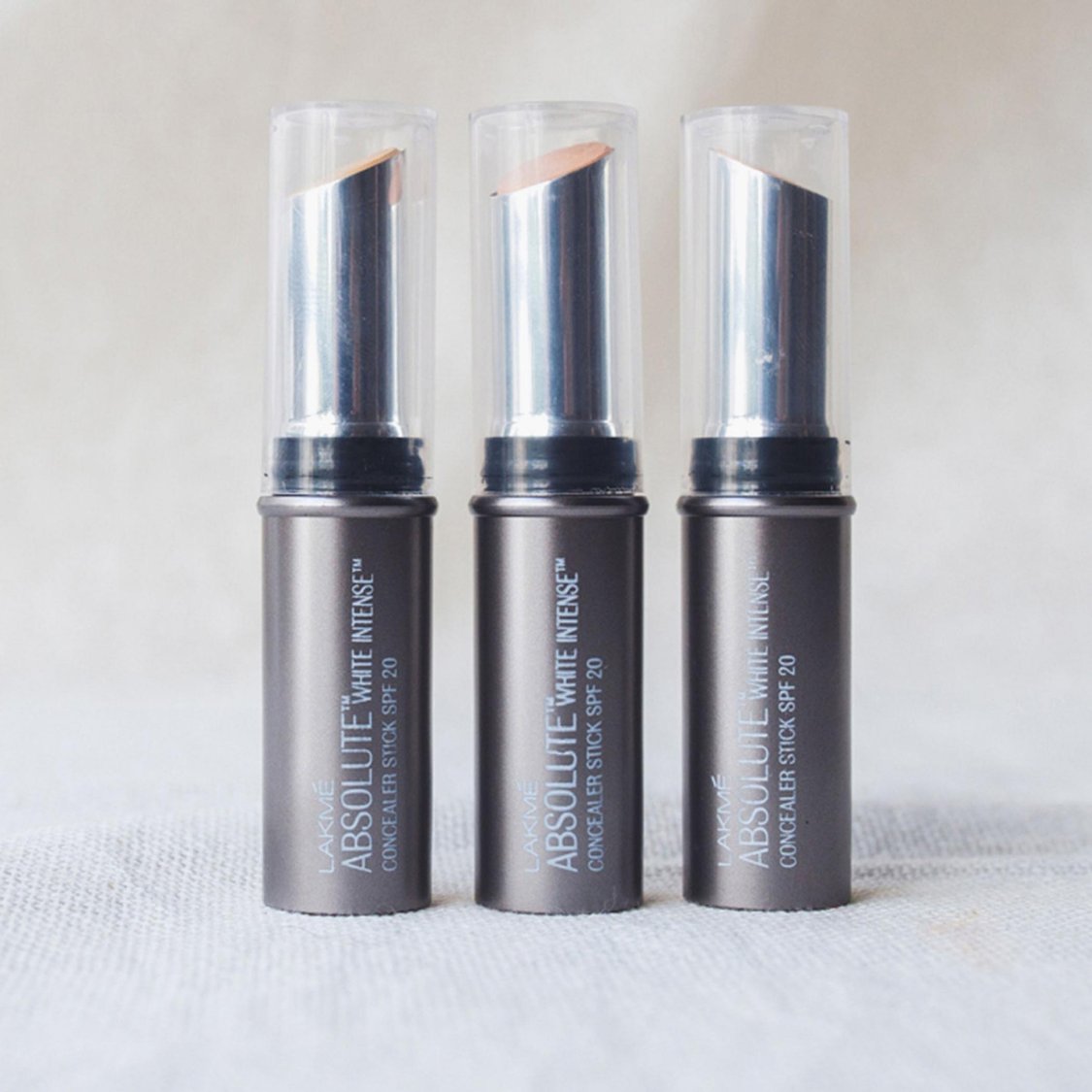 LAKME Absolute White Intense Concealer Stick