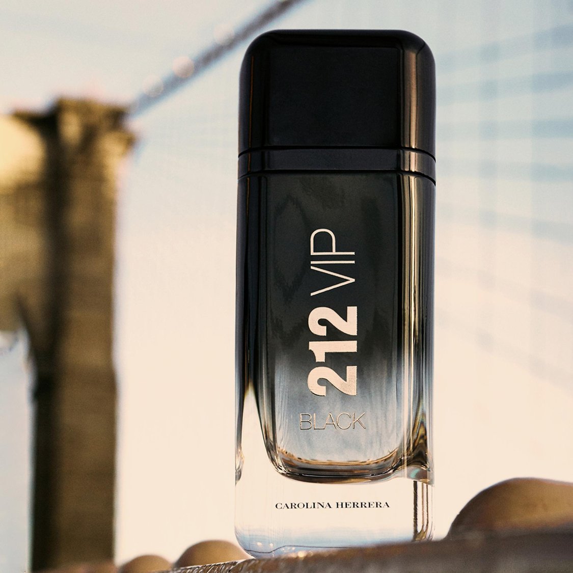 Buy CAROLINA HERRERA Men 212 VIP Black Eau De Parfum 50ml from