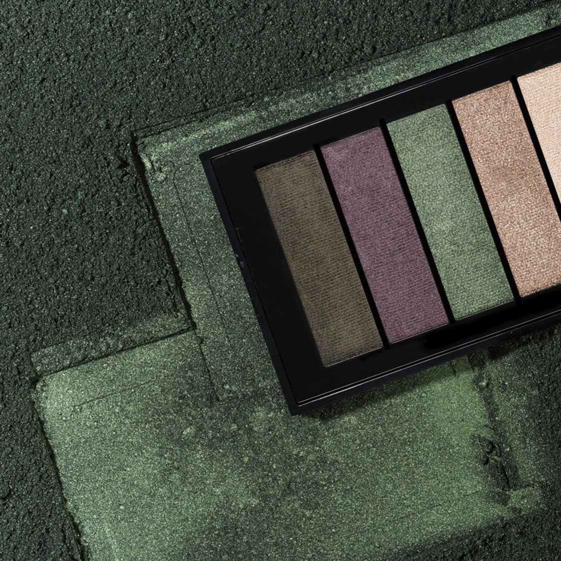L'OREAL PARIS La Petite Eyeshadow Palette