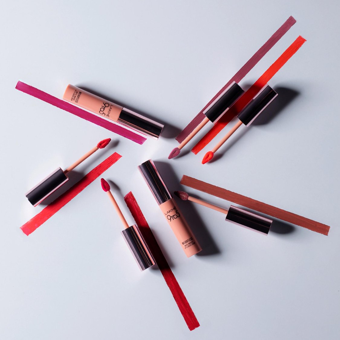 LAKME 9 to 5 Weightless Lip And Cheek Color