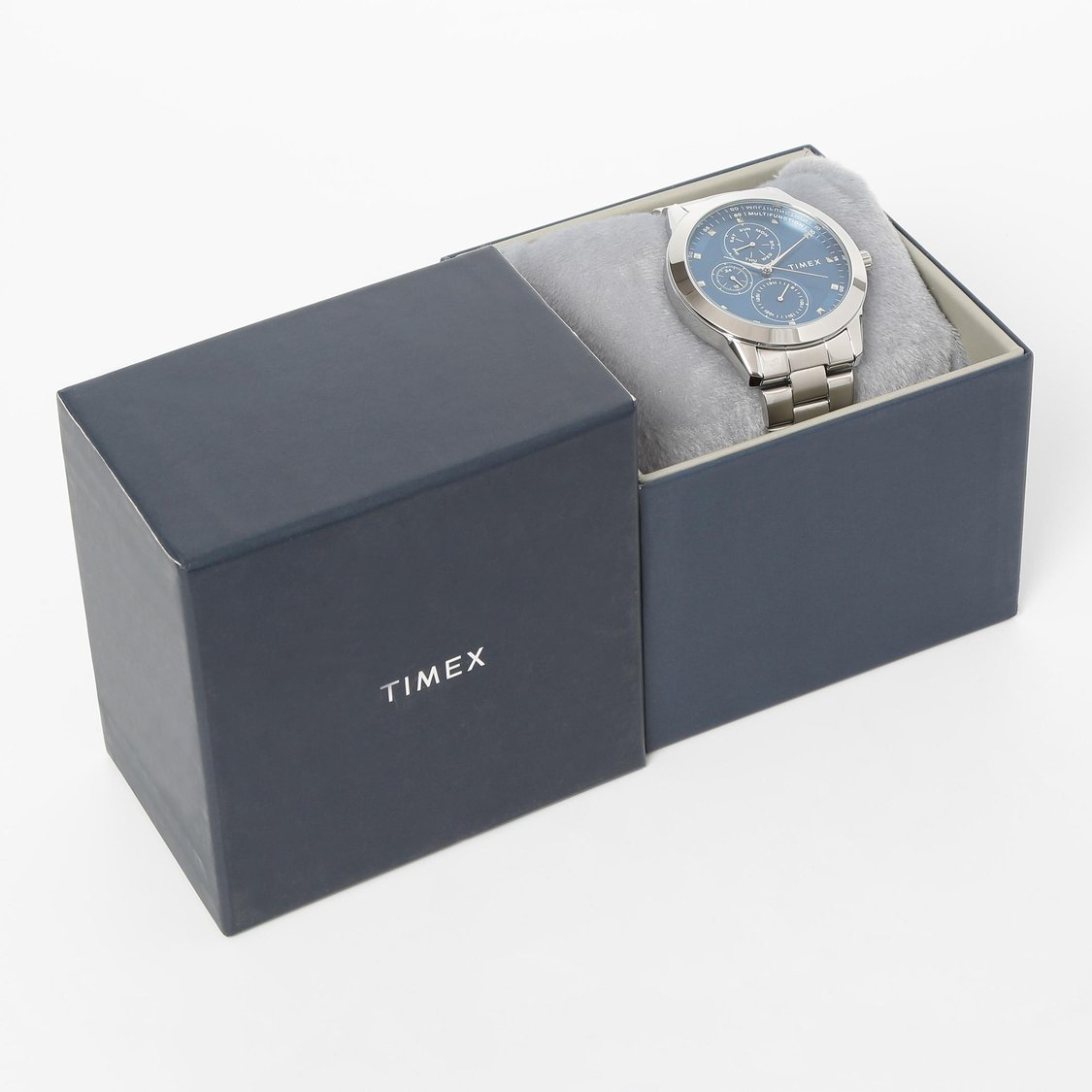 TIMEX Men Water-Resistant Multifunctional Watch - TWEG18503