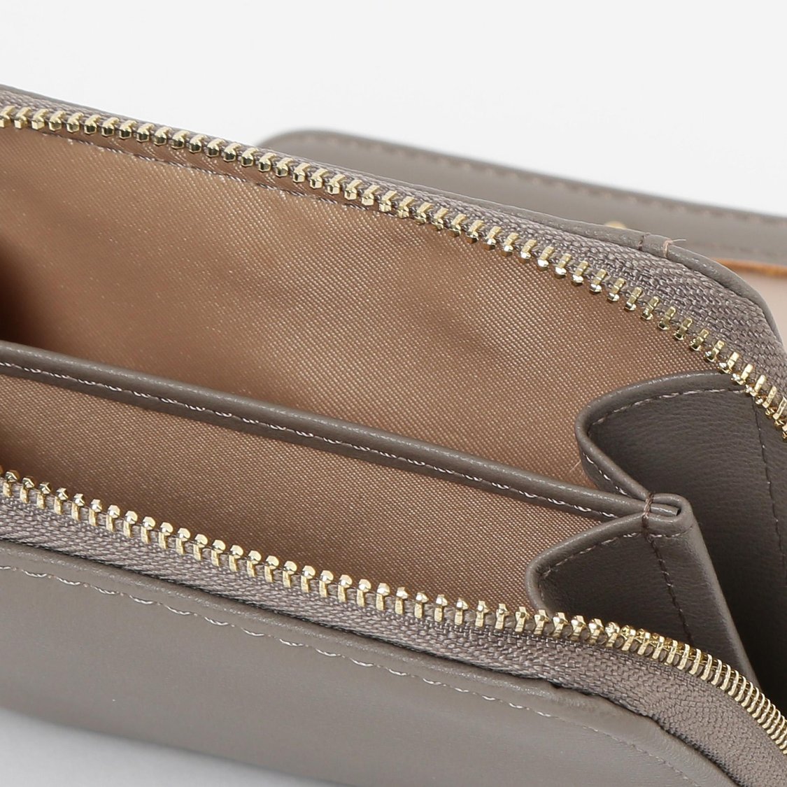 GINGER Solid Zip-Around Wallet