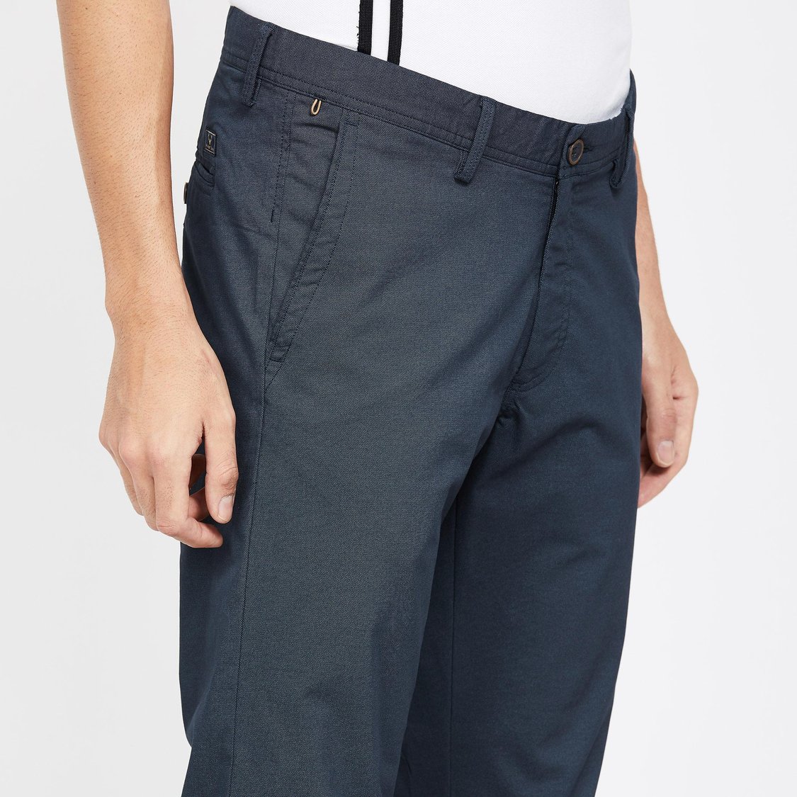 ALLEN SOLLY Textured Slim Fit Casual Trousers