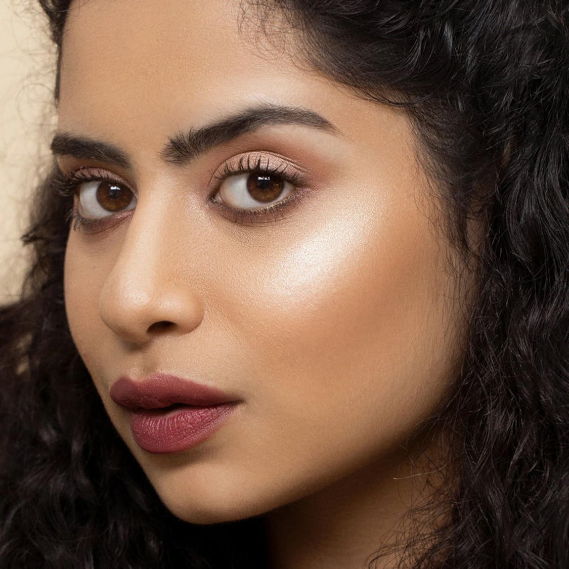 NYKAA Glow Goals! Shimmer Brick Highlighter Palette - Good Old Gold