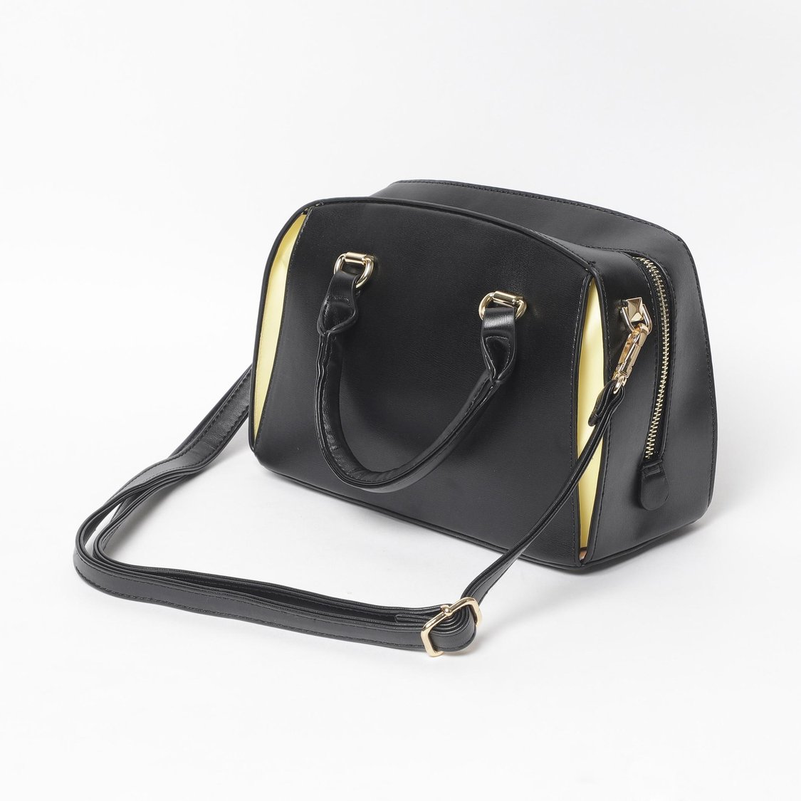 Buy GINGER Women Solid Zip Closure Bowler Handbag from Ginger at just INR 2299.0