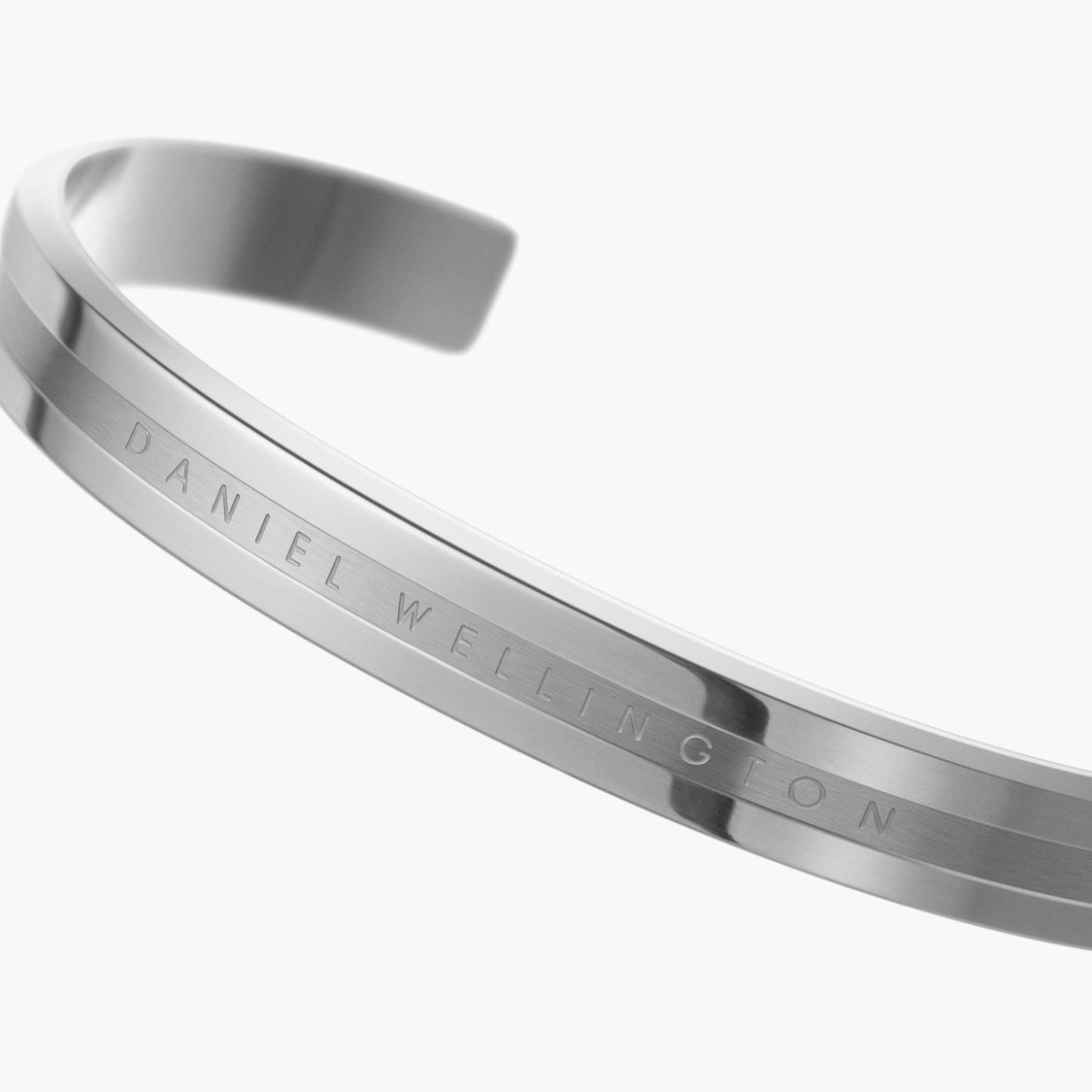 Buy DANIEL WELLINGTON Unisex Classic Slim Bracelet from Daniel