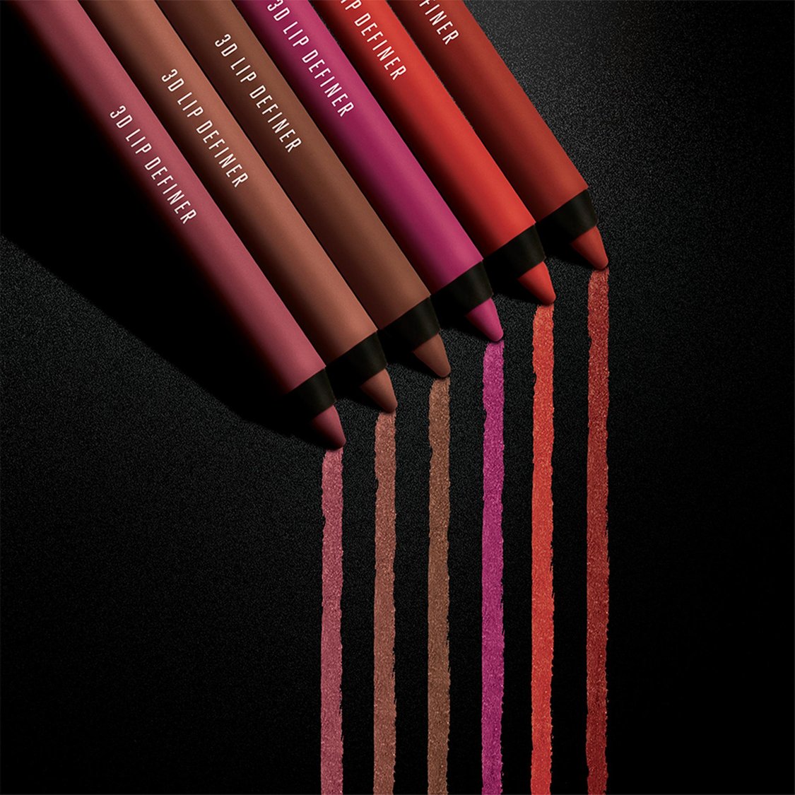 LAKME Absolute 3D Lip Definer-Rouge-1.2g