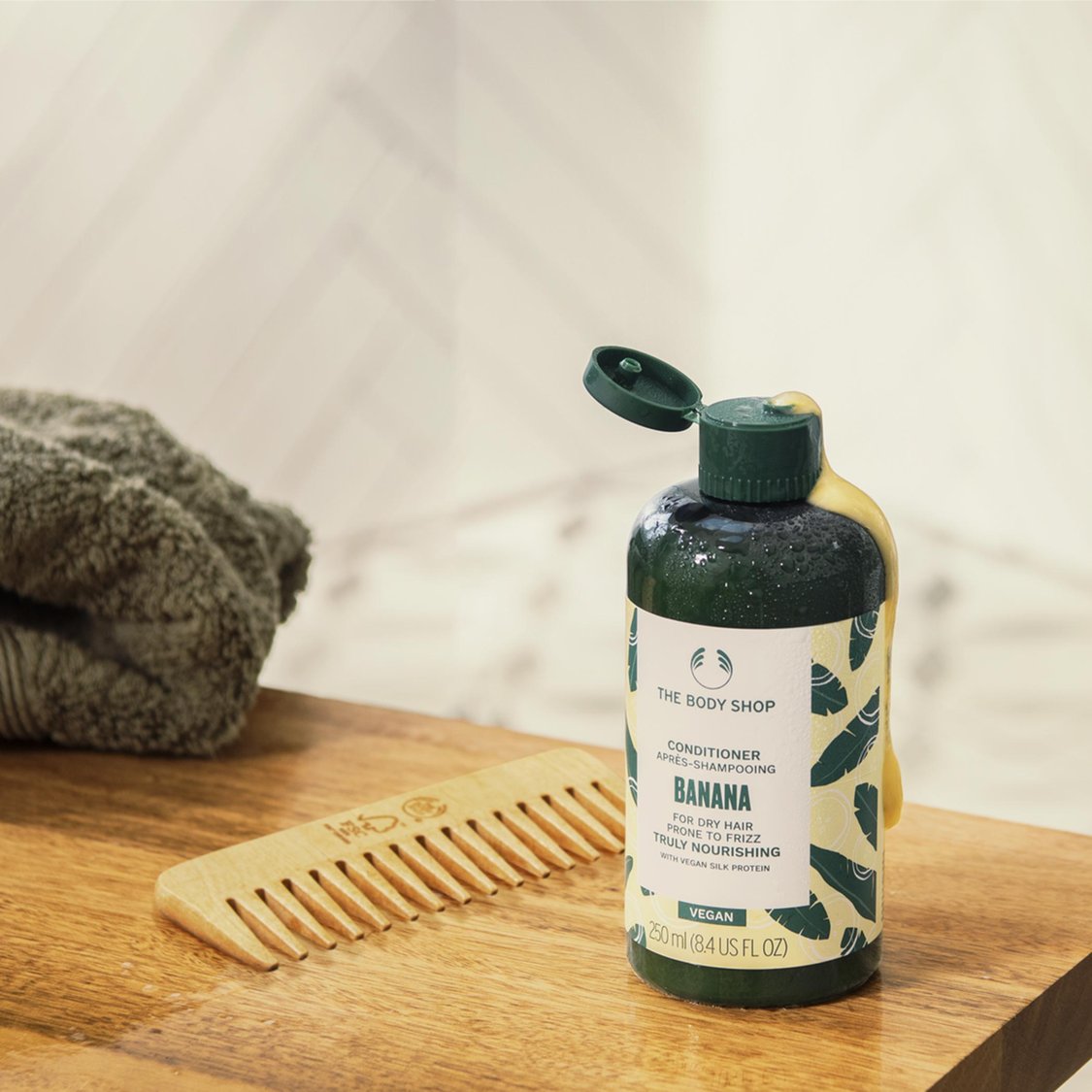 THE BODY SHOP Banana Dry Hair Conditioner - 250ml