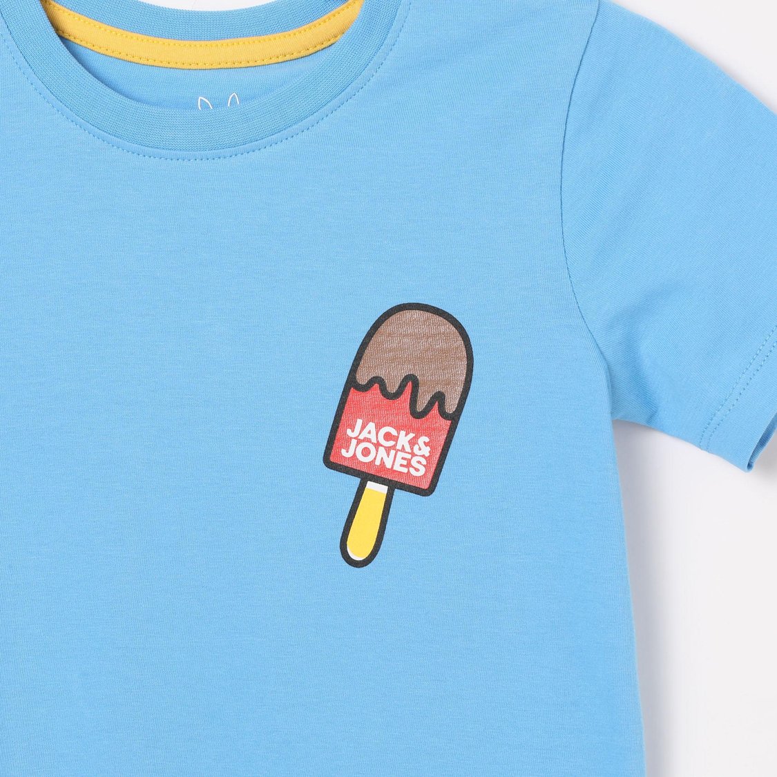 Buy JACK AND JONES JUNIOR Boys Solid Round Neck T-shirt from JACK