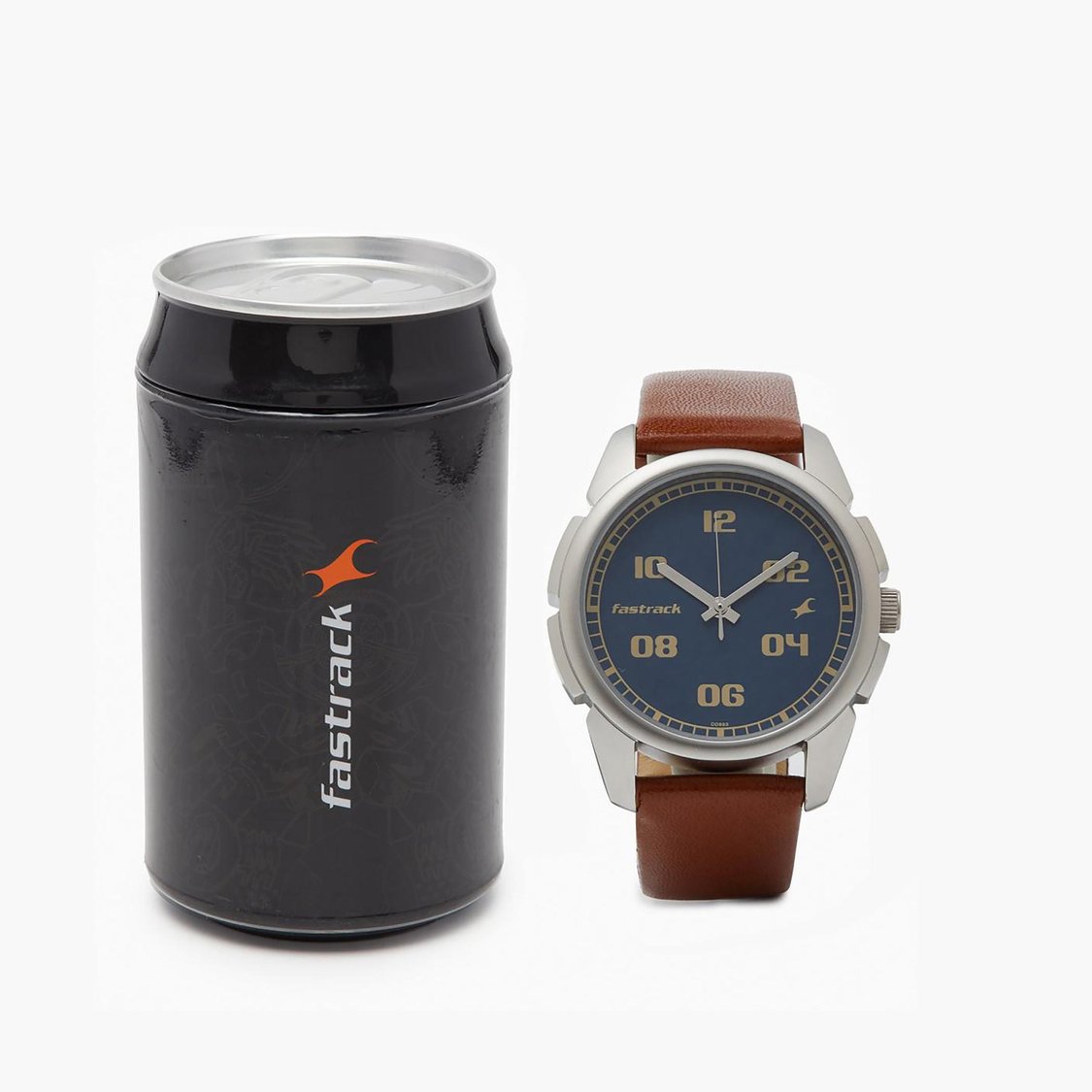 Buy FASTRACK Men Analog Watch with Leather Strap NR3124SL02 from Fastrack at just INR 2095.0