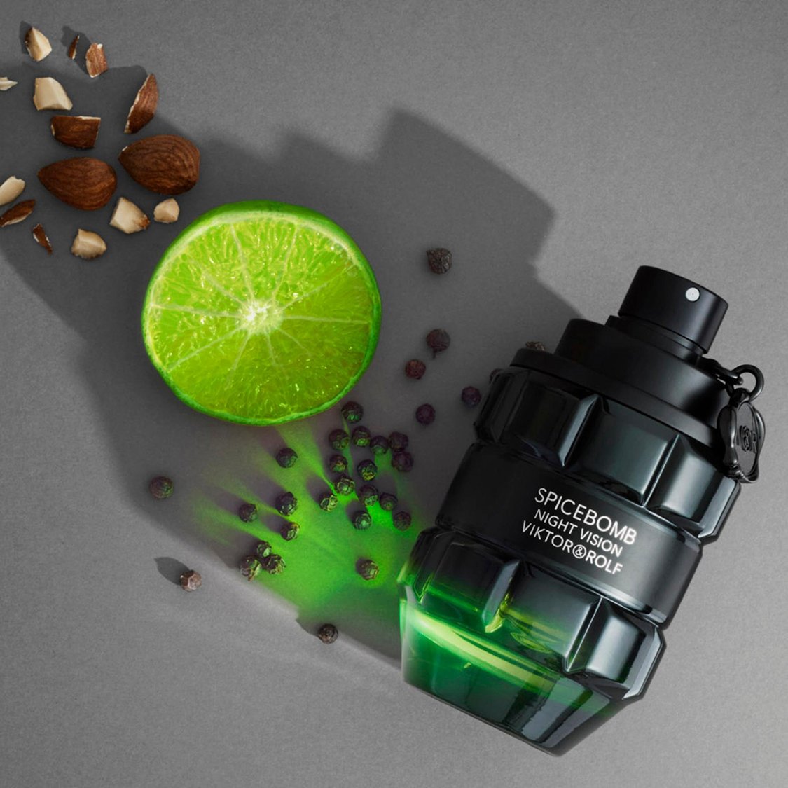 VIKTOR AND ROLF Spicebomb Night Vision Men Eau De Toilette - 50ml