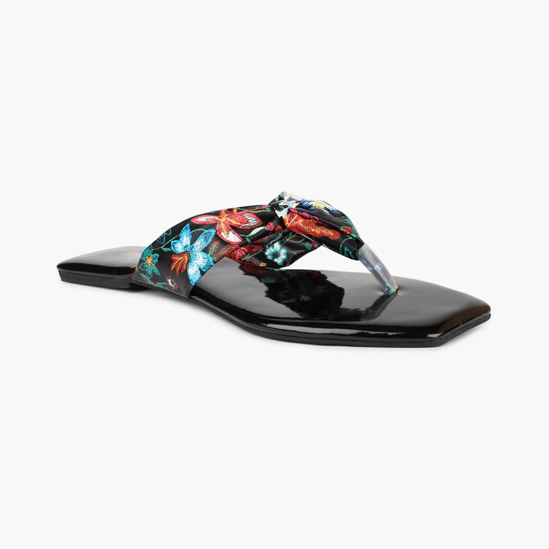 INC.5 Women Printed Flat Sandals