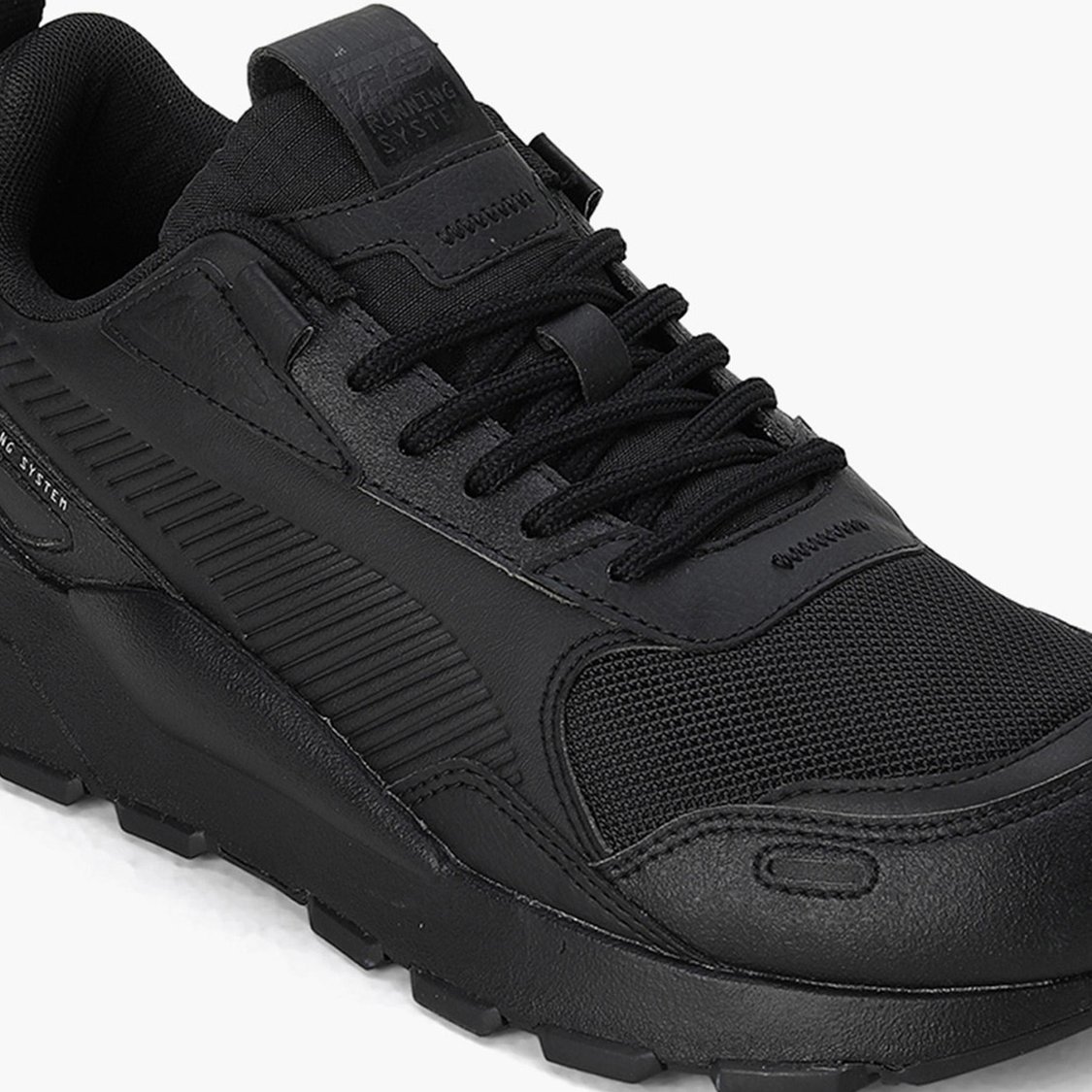 PUMA Men Solid Mesh-Paneled Lace-Up Shoes