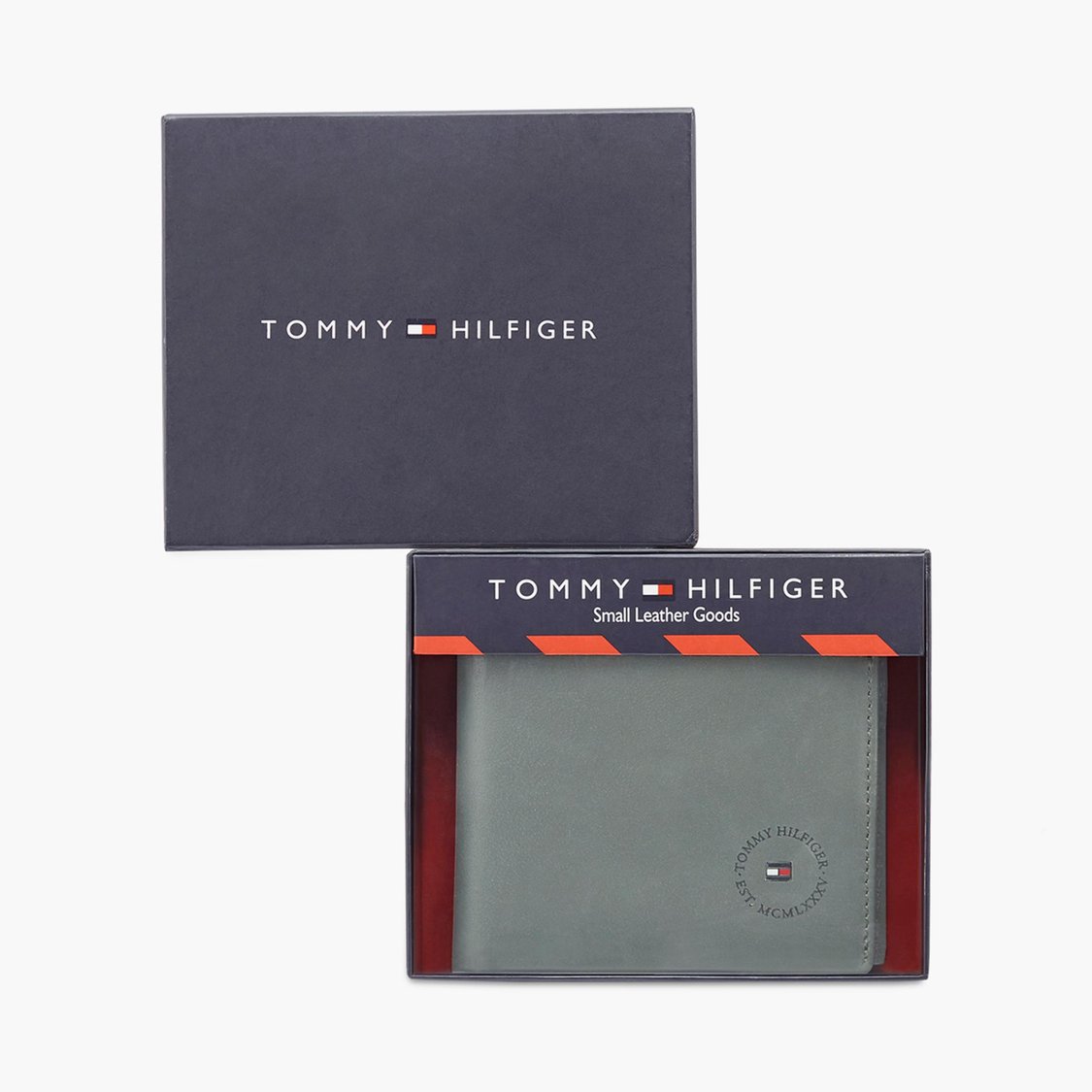 TOMMY HILFIGER Men Solid Bi-Fold Leather Wallet