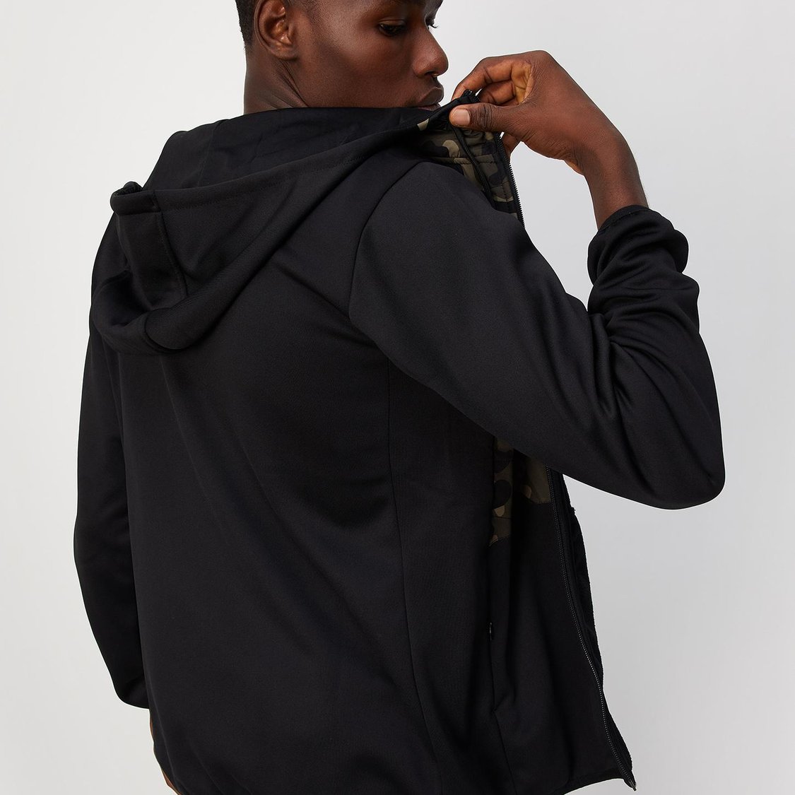 Men Camouflage Printed Hooded Jacket