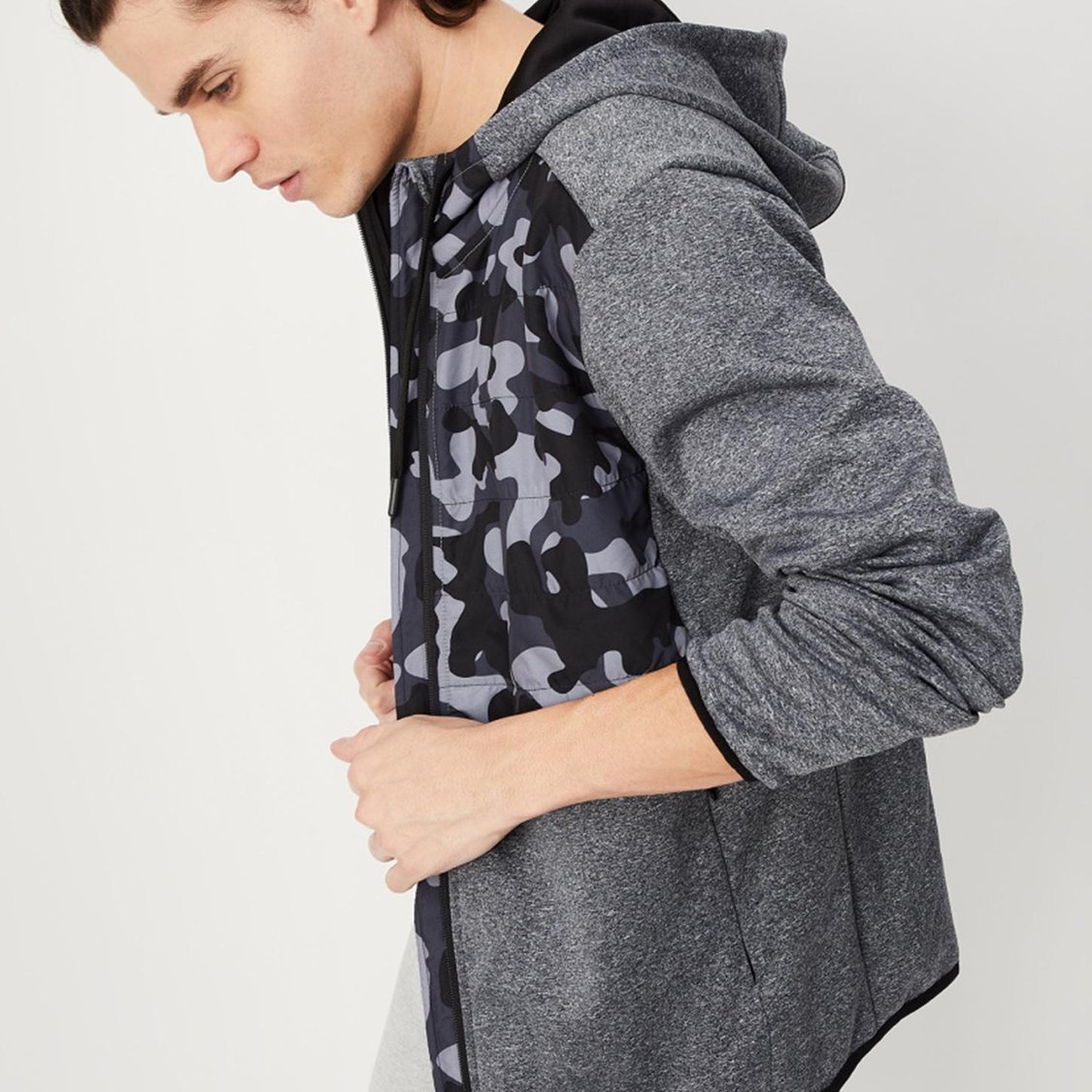 Men Camouflage Printed Hooded Jacket