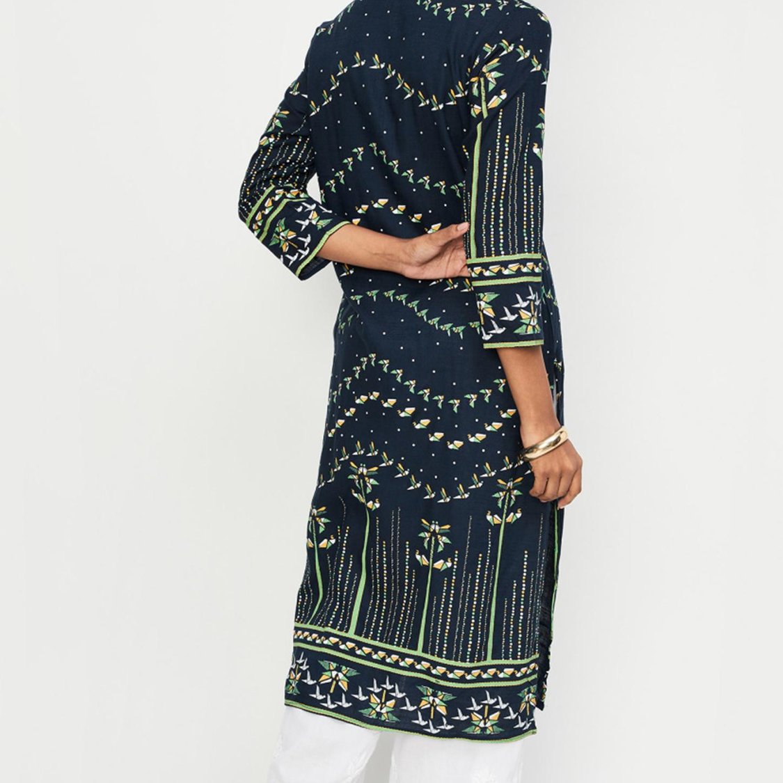 Women Printed Straight Kurta