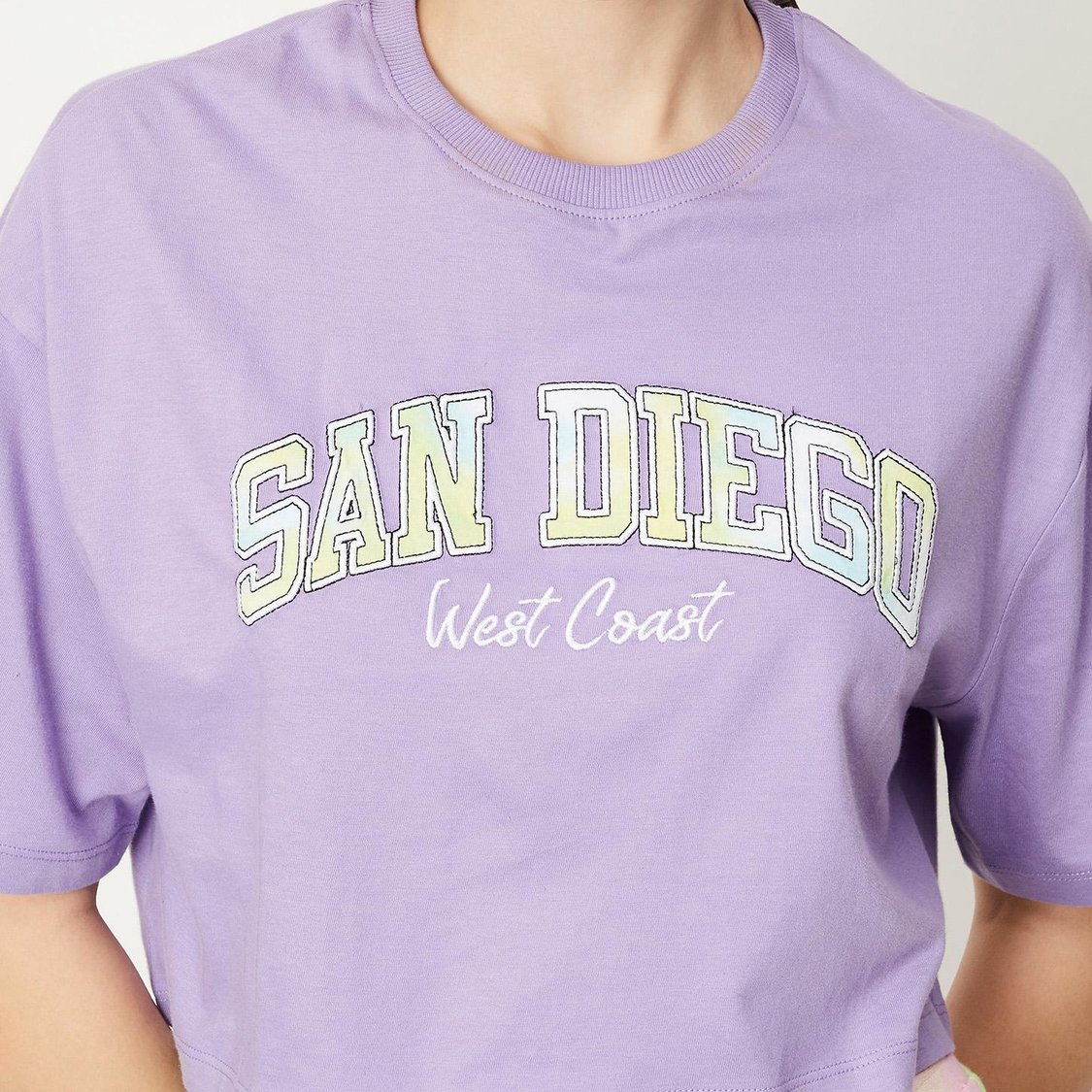 Women Printed Boxy Crop T-shirt