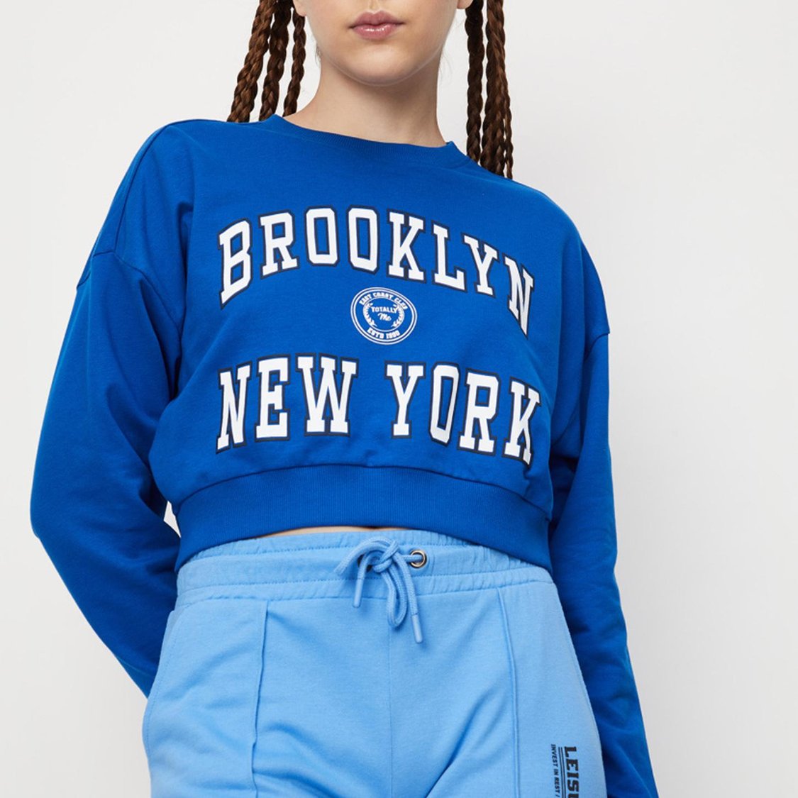 Women Crop Graphic Print Sweatshirt