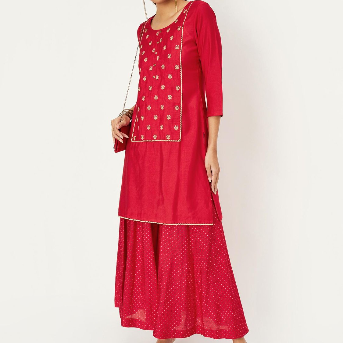 Women Embroidered Straight Kurta