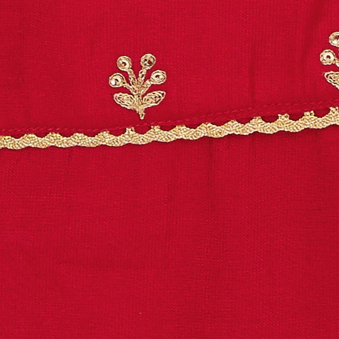 Women Embroidered Straight Kurta