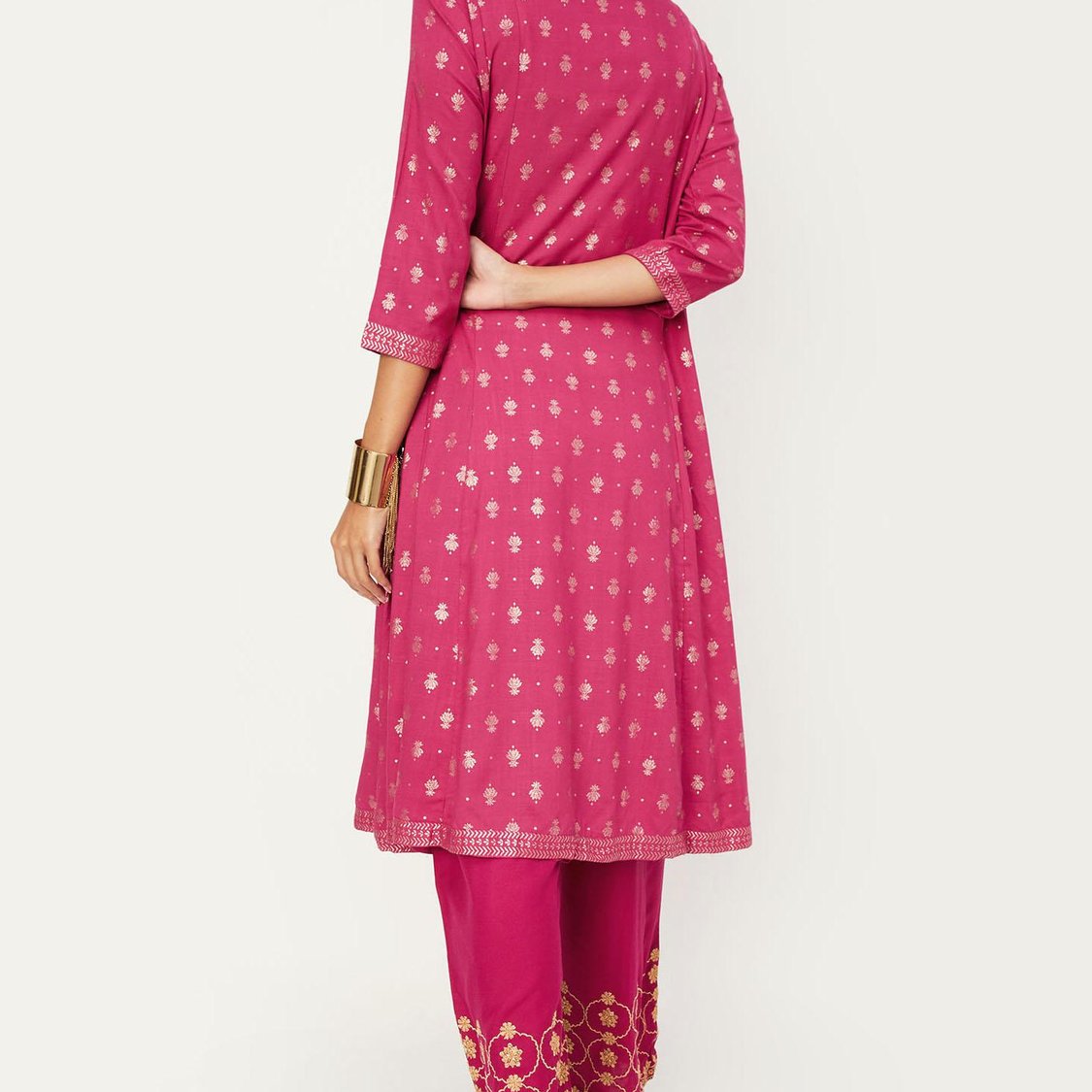 Women Woven Kalidar Kurta