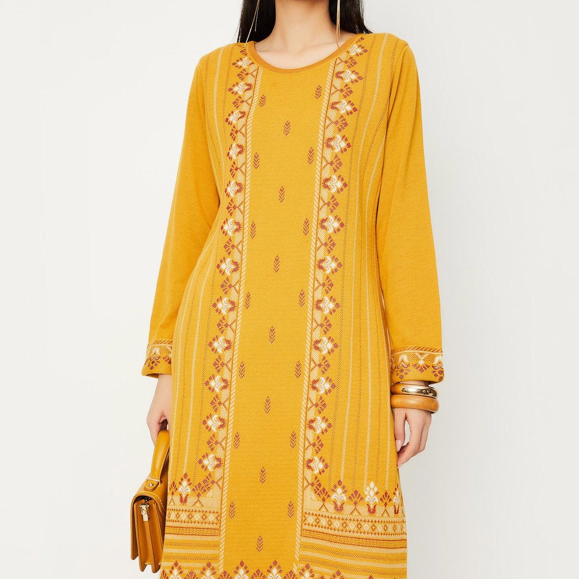 Women Jacquard Winter Kurta with Pocket
