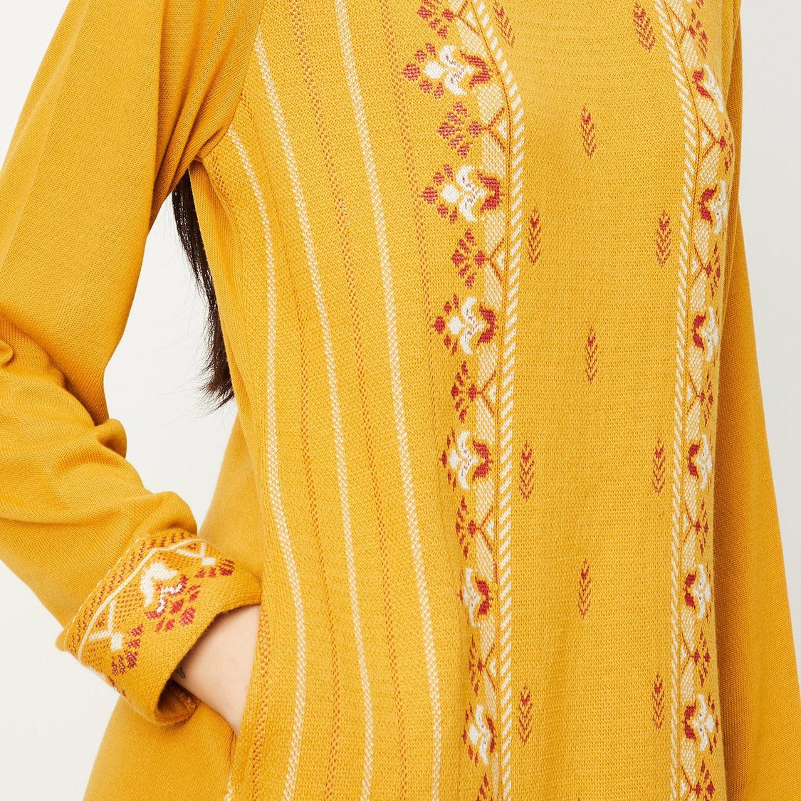 Women Jacquard Winter Kurta with Pocket