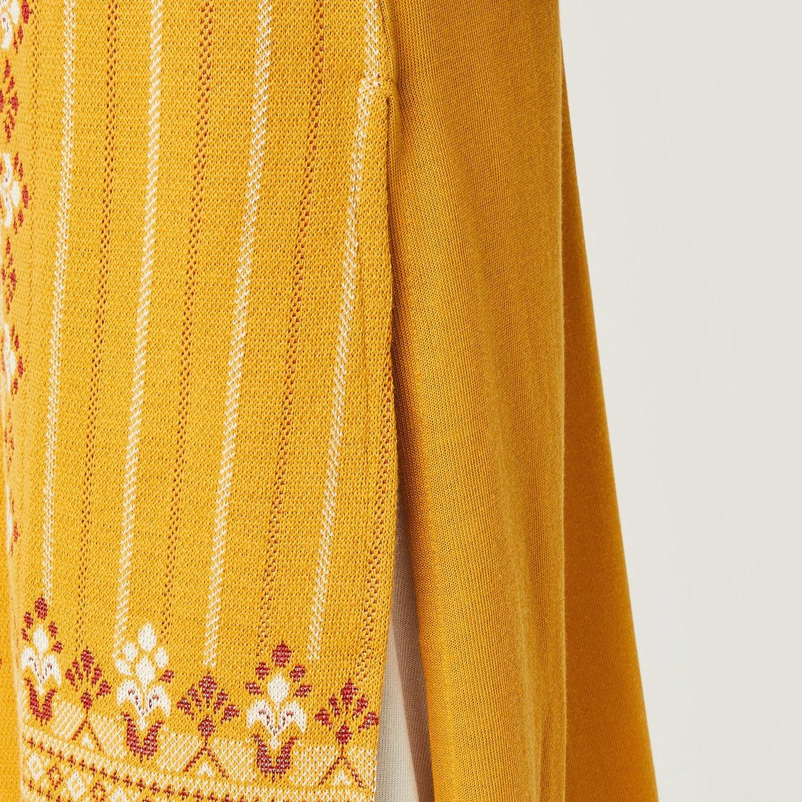 Women Jacquard Winter Kurta with Pocket