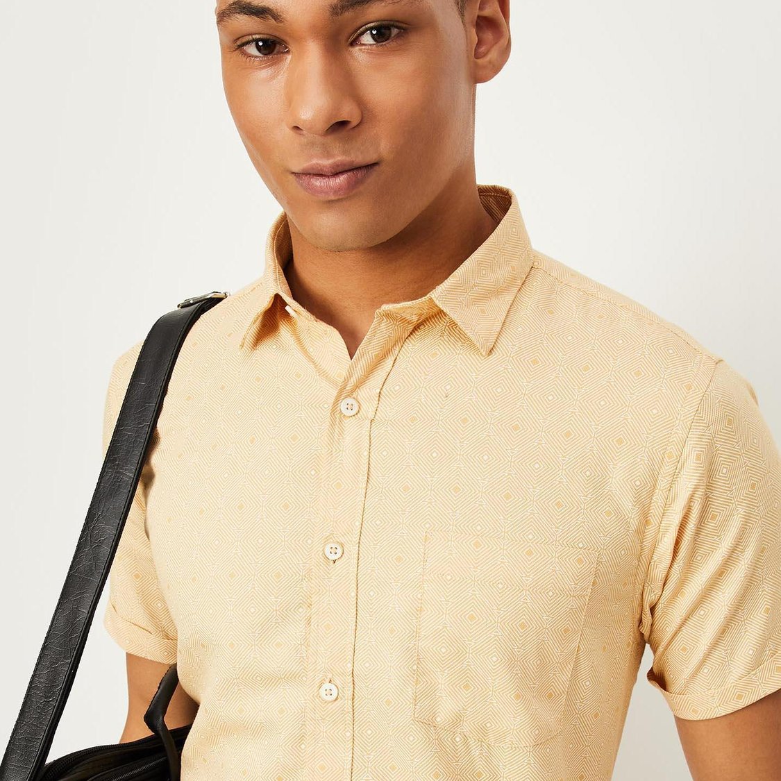 Men Regular Fit Printed Shirt