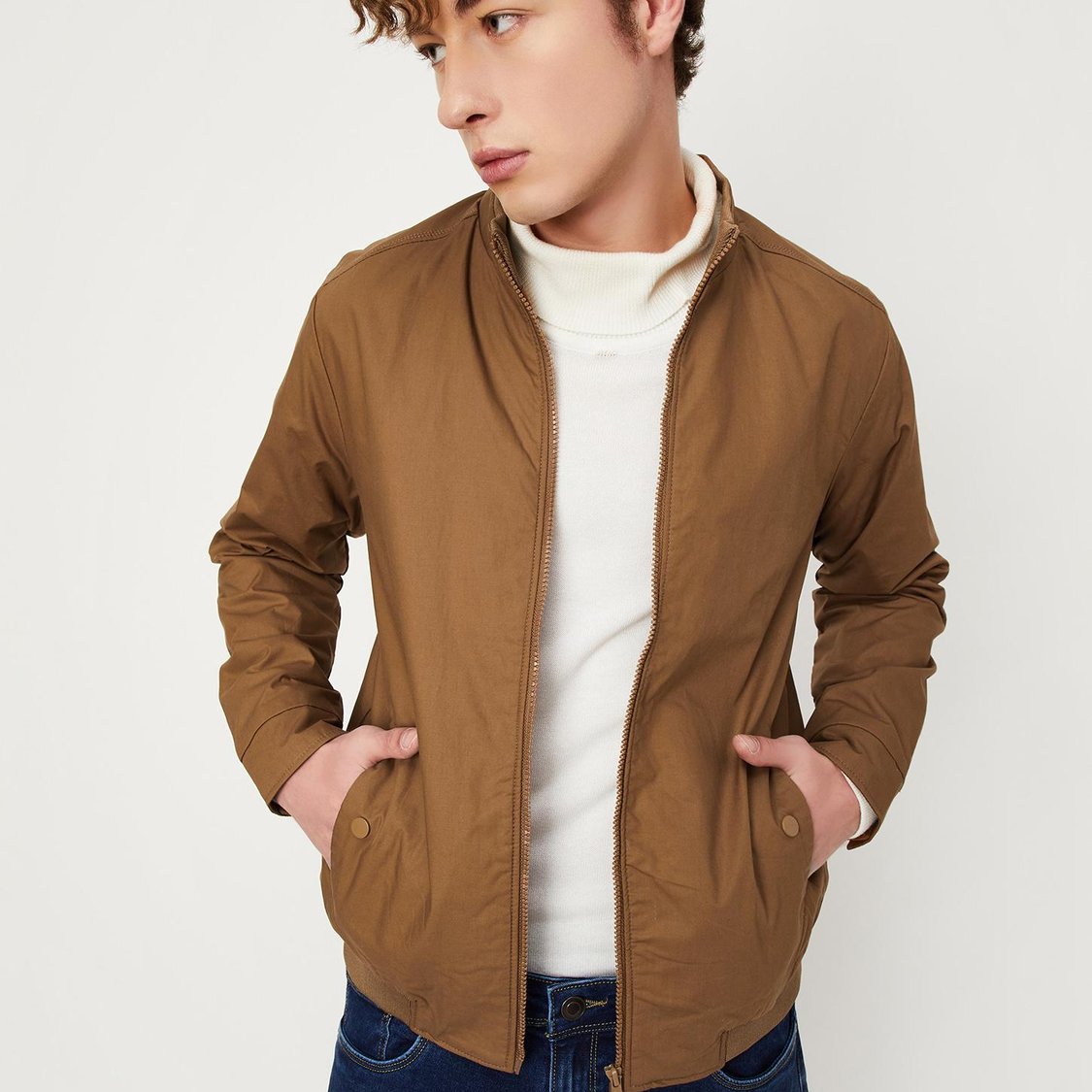 Men Solid Lightweight Jacket