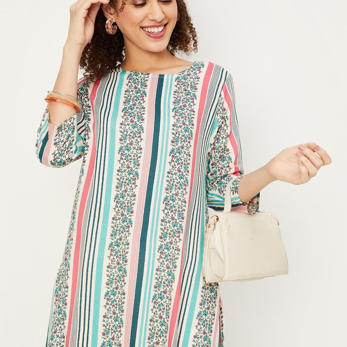 Women Printed Straight Kurta