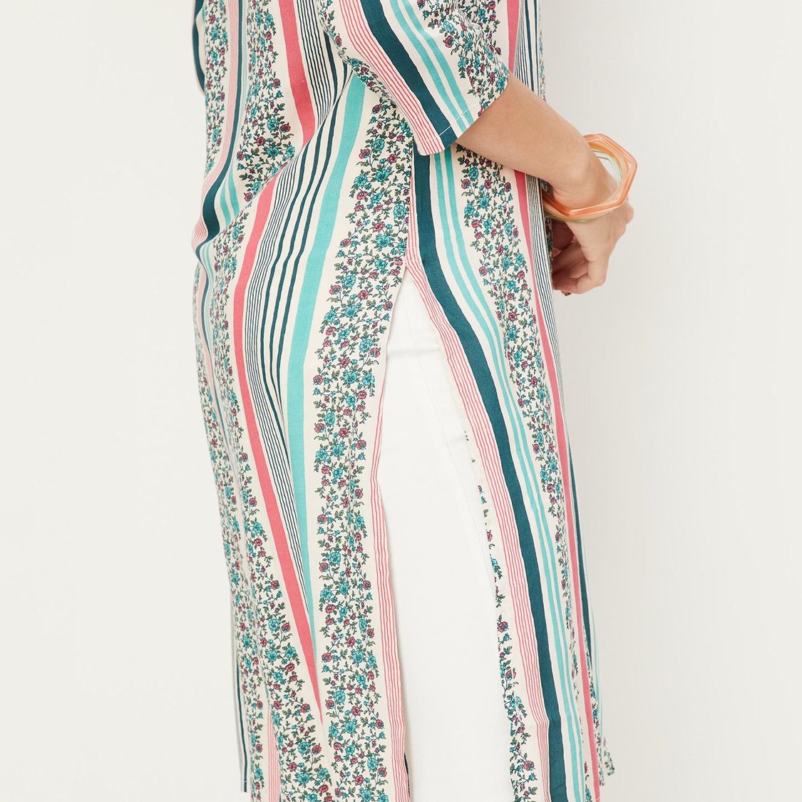 Women Printed Straight Kurta