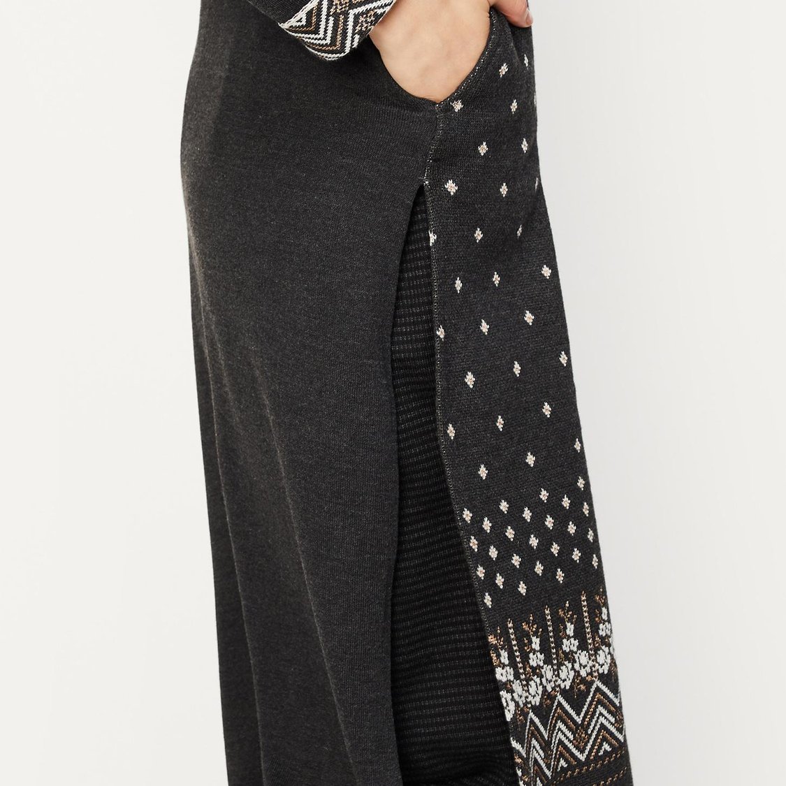 Women Jacquard Winter Kurta with Pocket