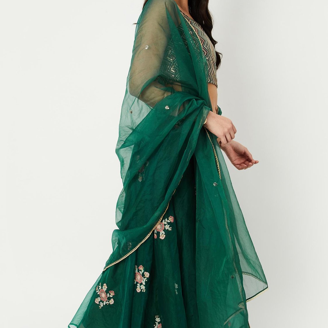 Women Embellished Lehenga Set