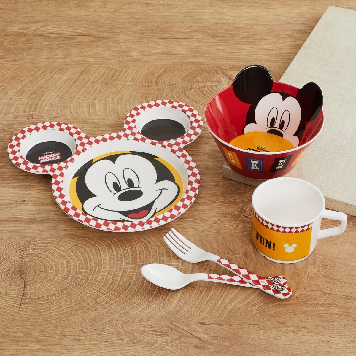 Buy Disney Mickey Print Special Edition 5 Piece Dinner Set from Home Centre at just INR 699.0