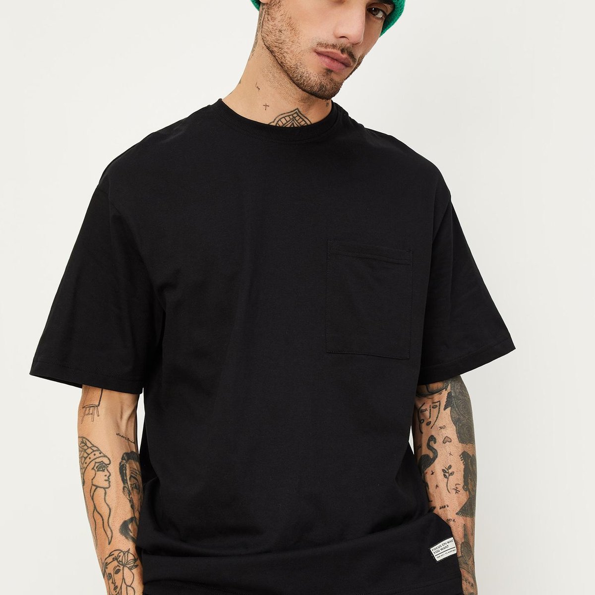 1000013152570-Black-BLACK-