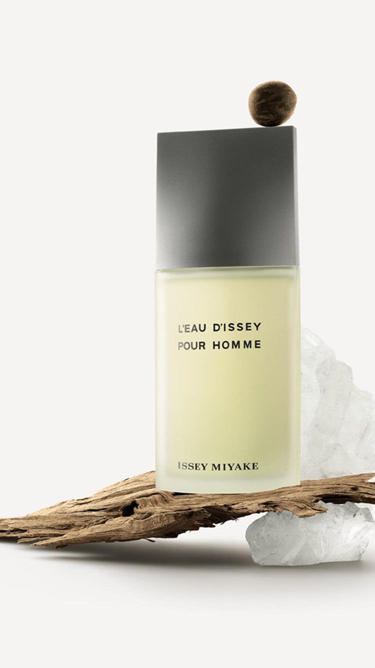 Buy ISSEY MIYAKE Men L'Eau D'Issey Pour Homme EDT - 125ml from
