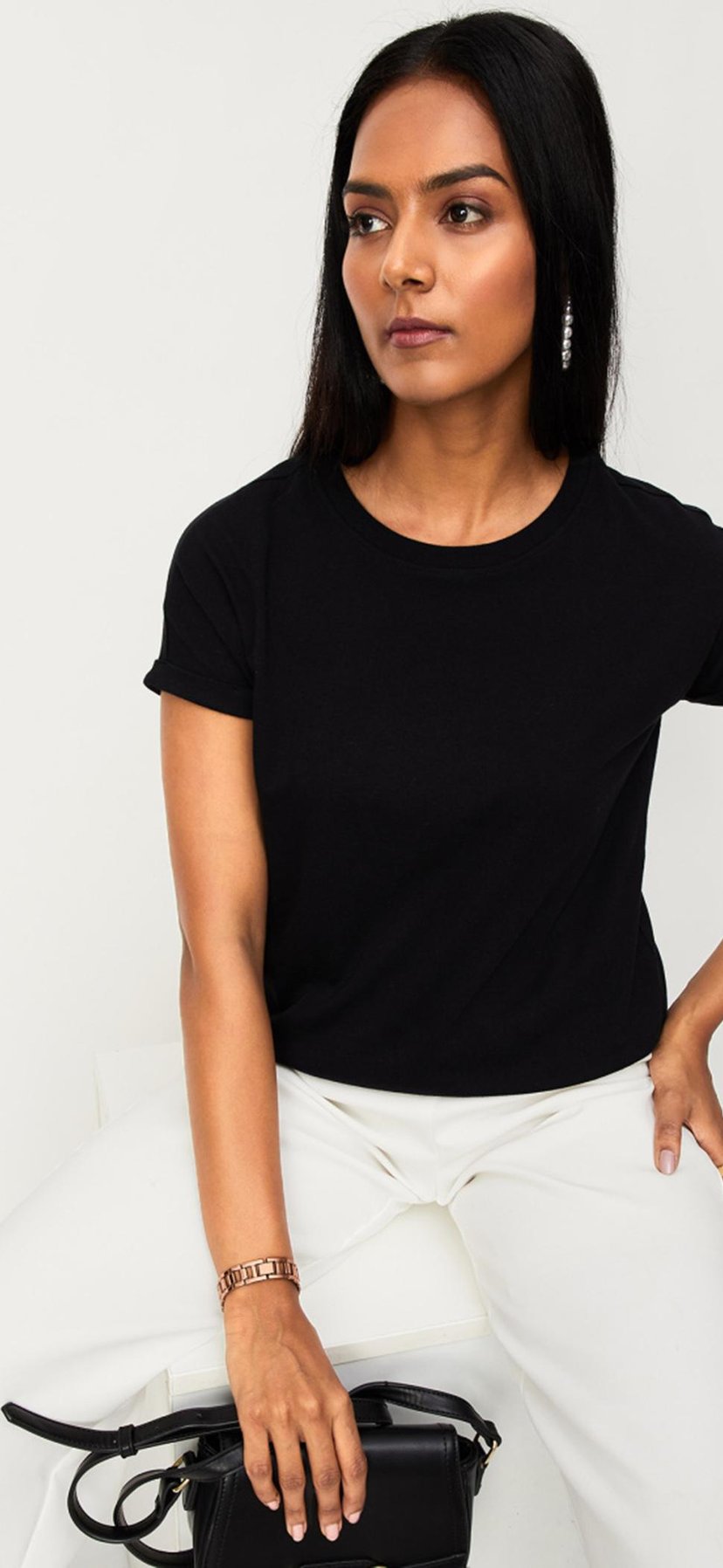 Buy Women Solid T-shirt Online at just Rs. 299.0 Buy Women Solid T-shirt Online at just Rs. 299.0