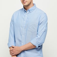 Men Solid Slim Fit Casual Shirt 