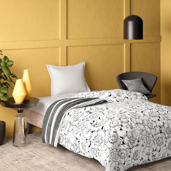 Bedding Portico Furnishing