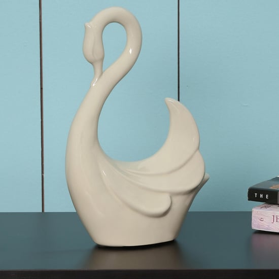 Splendid Swan Kneeling Neck