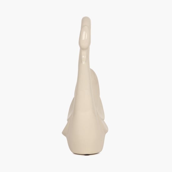 Splendid Swan Kneeling Neck