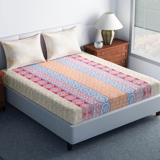 SPACES Essentials Printed Double Bedsheet Set- Pack Of 3 Pcs.