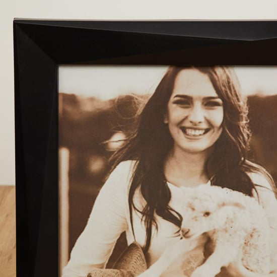 Adlin Single Plastic Photo Frame : 26 cm x 31 cm x 2.3 cm - Black