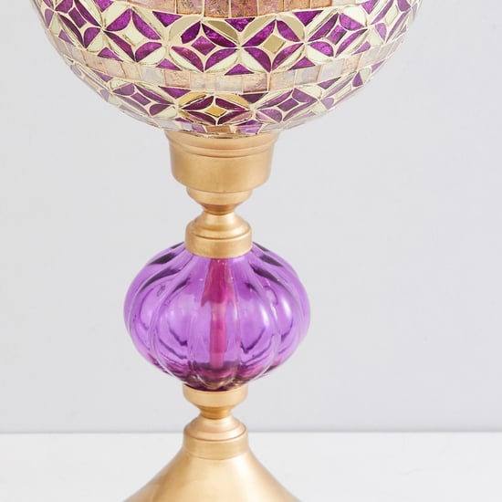 Splendid Textured Hurricane Lamp