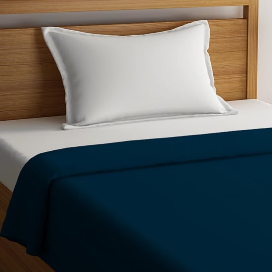 STELLAR HOME Block Buster Solid Blanket - 1.50 x 2.20 m