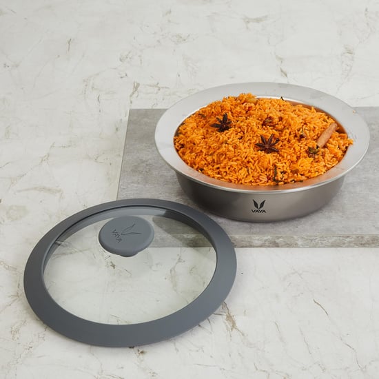 VAYA Hautecase Solid Casserole with Glass Lid - 1100 ml